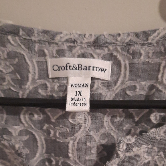 Gray Patterned Blouse - Picture 2 of 4